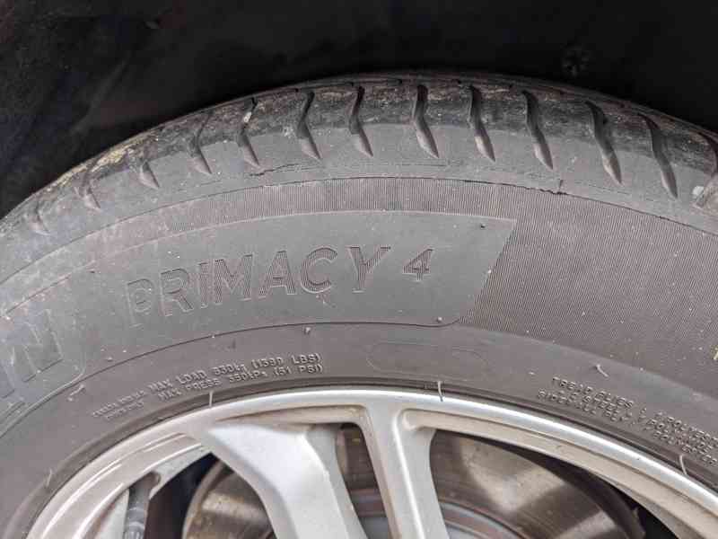 Michelin Primacy 4 205/60R16 92V dezén 5,4 mm (nové = 6 mm) - foto 4