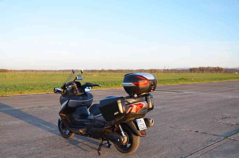 Suzuki AN 650 Burgman Executive, naj. 15 tkm, původ ČR  - foto 9