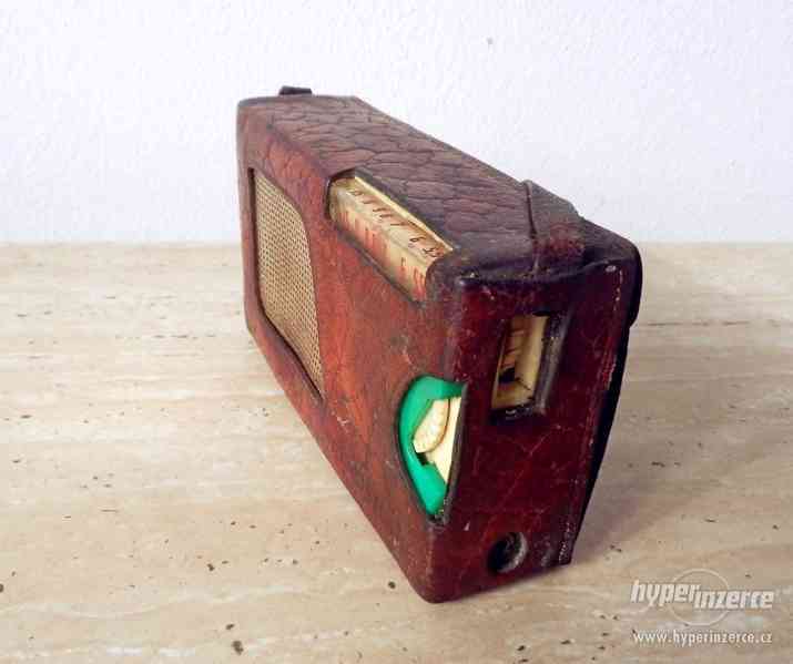 Legendární tranzistorové rádio Tesla Doris 2702B, hraje - foto 5