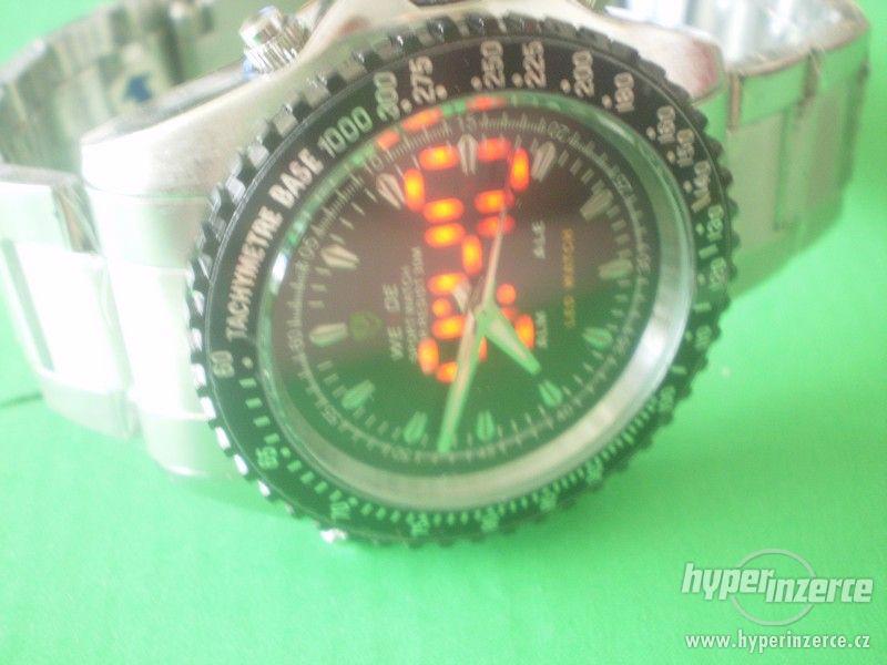 multifunkční hodinky WEIDE LED DISPLEJ - foto 5