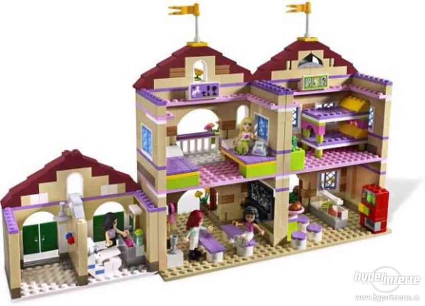 Lego Friends 3185 Prázdninový jezdecký tábor - foto 3