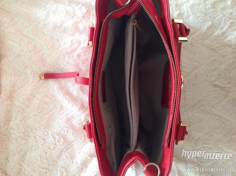 Luxusní kožená kabelka z Itálie - foto 6