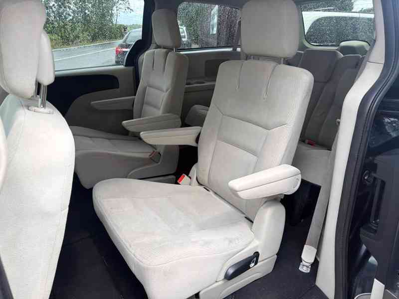 Dodge Grand Caravan 3,6 SXT Crew RT 2014 - foto 12
