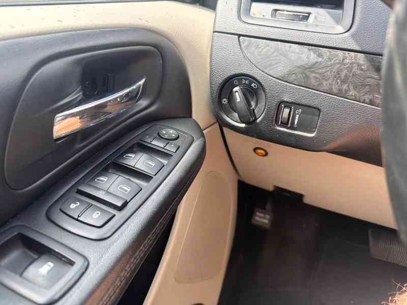 Dodge Grand Caravan 3,6 SXT Crew RT 2014 - foto 14