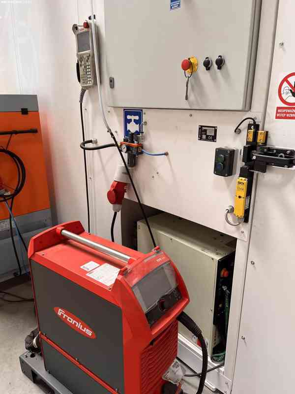Robotická svařovací stanice KAWASAKI BA006L-A - foto 7