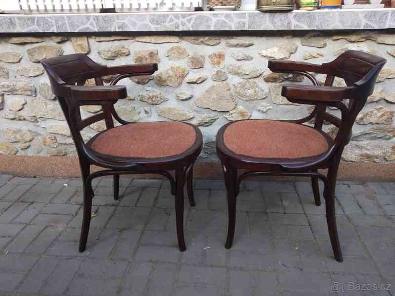 Křesla Thonet po renovaci. - foto 2