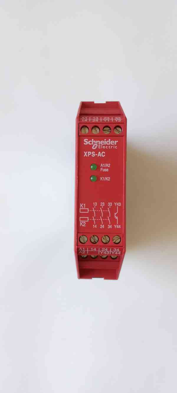 Bezpečnostní relé Schneider XPSAC5121  - foto 2