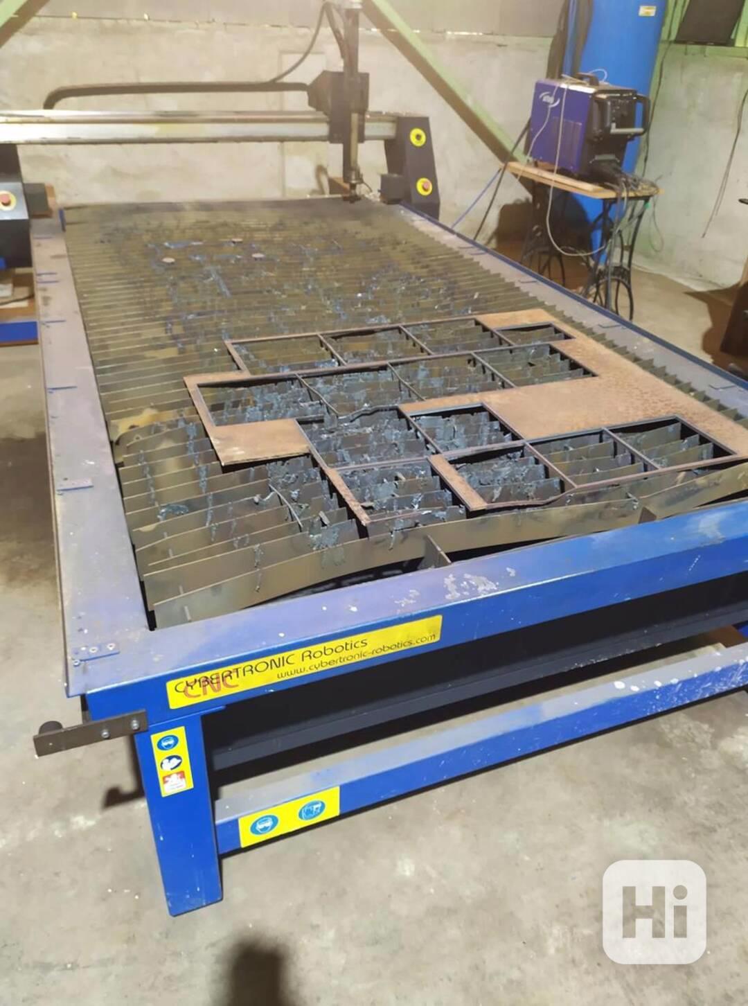 Plazmový řezací stroj Cybetronic-robotics 3000x1500 - foto 1