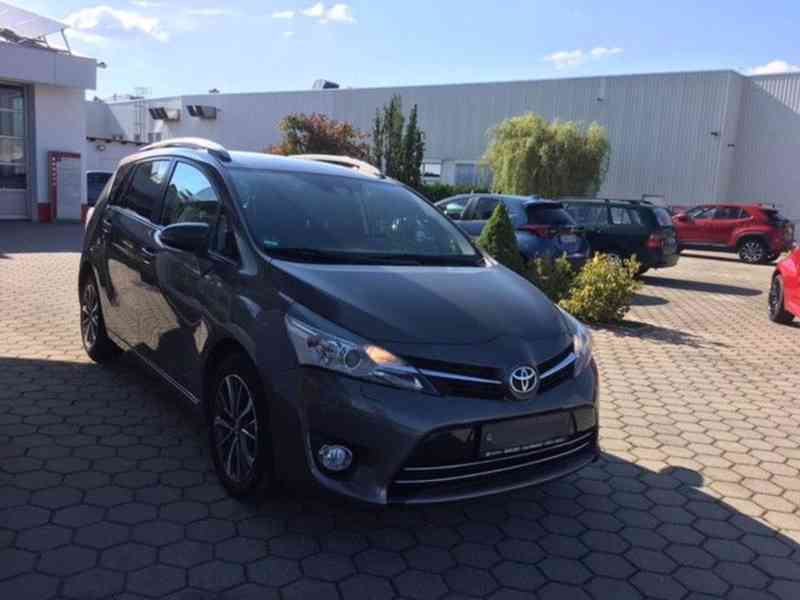 Toyota Verso Comfort 1,8i Comfort benzín 108kw - foto 19