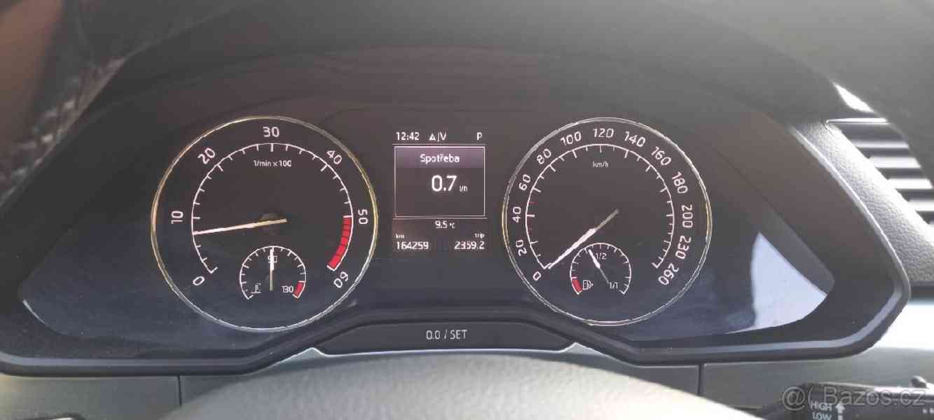 Škoda Superb 1,6tdi 88kw DSG - foto 4