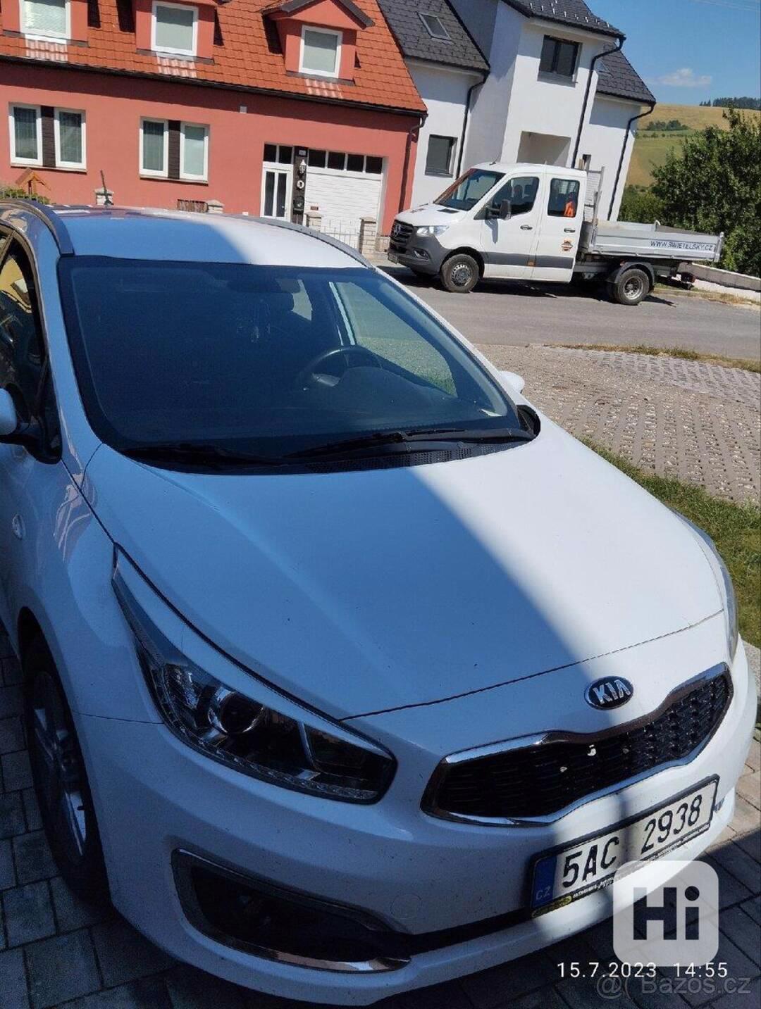 Kia Ceed 1,4   crdi 66 kw - foto 1