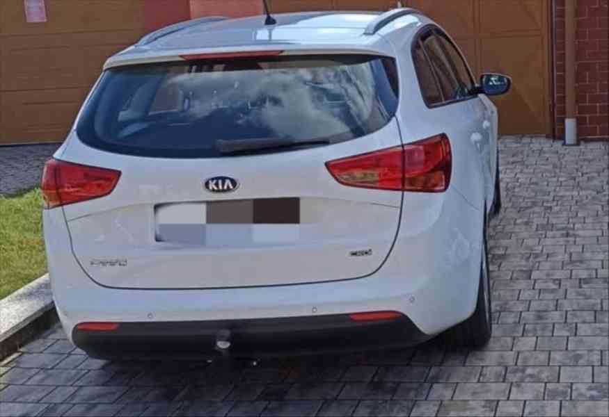 Kia Ceed 1,4   crdi 66 kw - foto 8