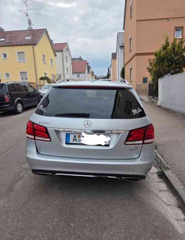 Mercedes-Benz E 350 BlueTEC T 190kw - foto 7