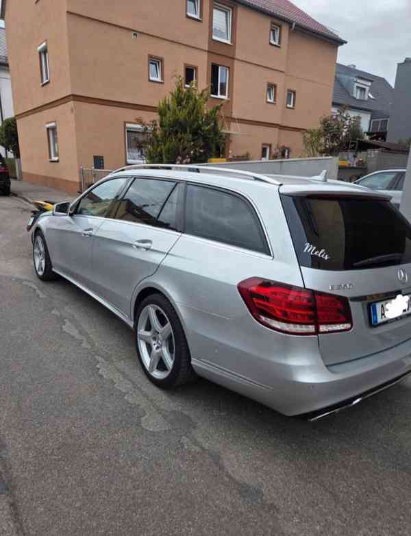 Mercedes-Benz E 350 BlueTEC T 190kw - foto 6