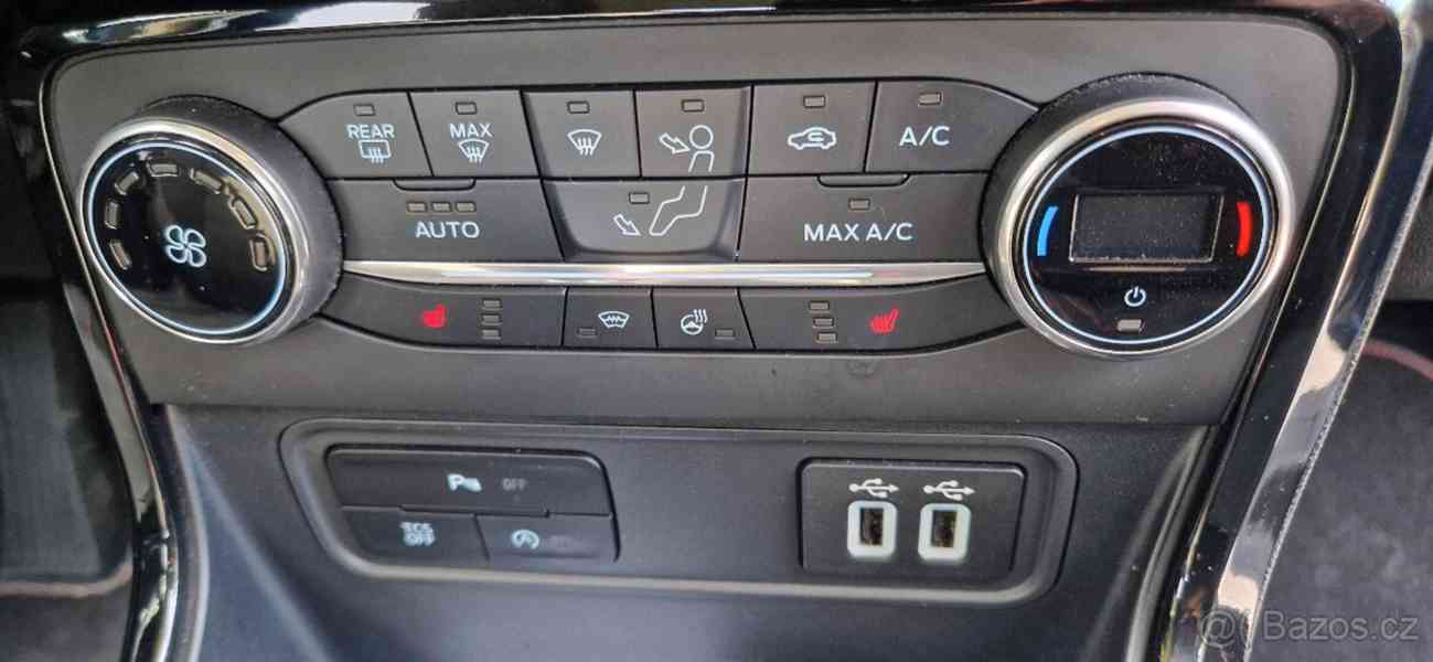Ford EcoSport 1,0   ST Line - foto 12