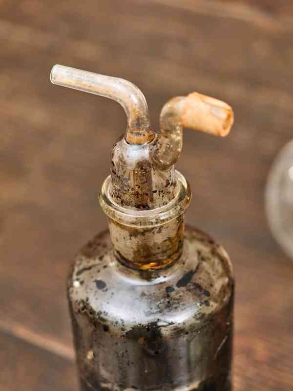 Konvolut historického laboratorního skla - foto 6
