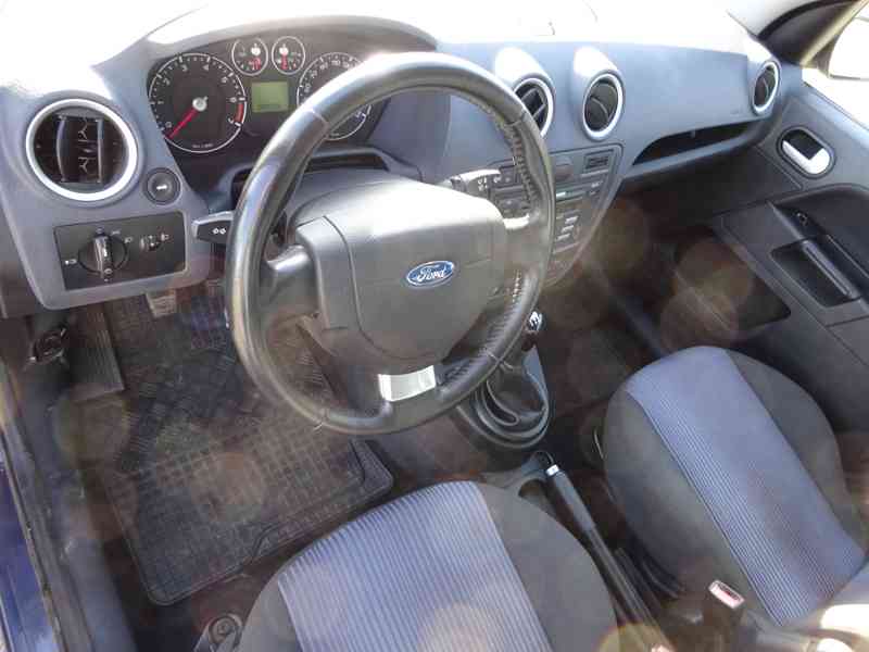 Ford Fusion 1.4i r.v.2008 (59KW) 2.Majitel Koupeno v ČR - foto 5