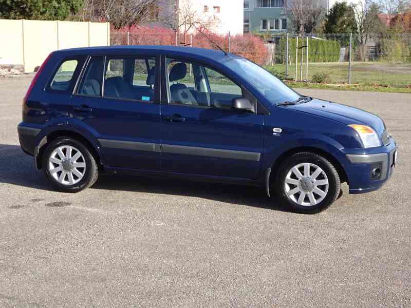 Ford Fusion 1.4i r.v.2008 (59KW) 2.Majitel Koupeno v ČR - foto 2