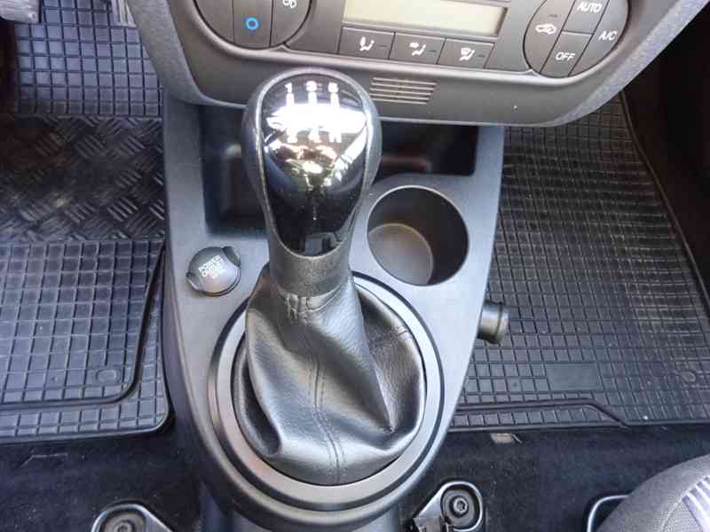 Ford Fusion 1.4i r.v.2008 (59KW) 2.Majitel Koupeno v ČR - foto 10