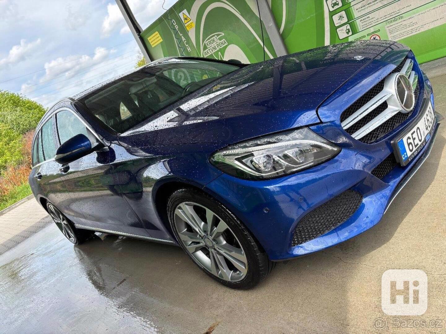 Mercedes-Benz Třídy C 2,2   Mercedes-Benz C 220 - foto 1