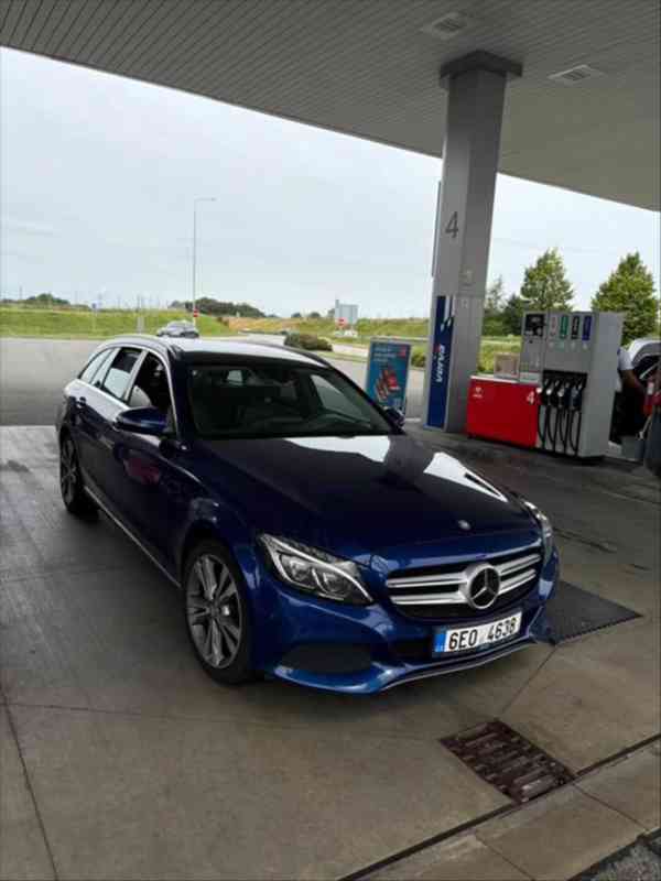 Mercedes-Benz Třídy C 2,2   Mercedes-Benz C 220 - foto 8