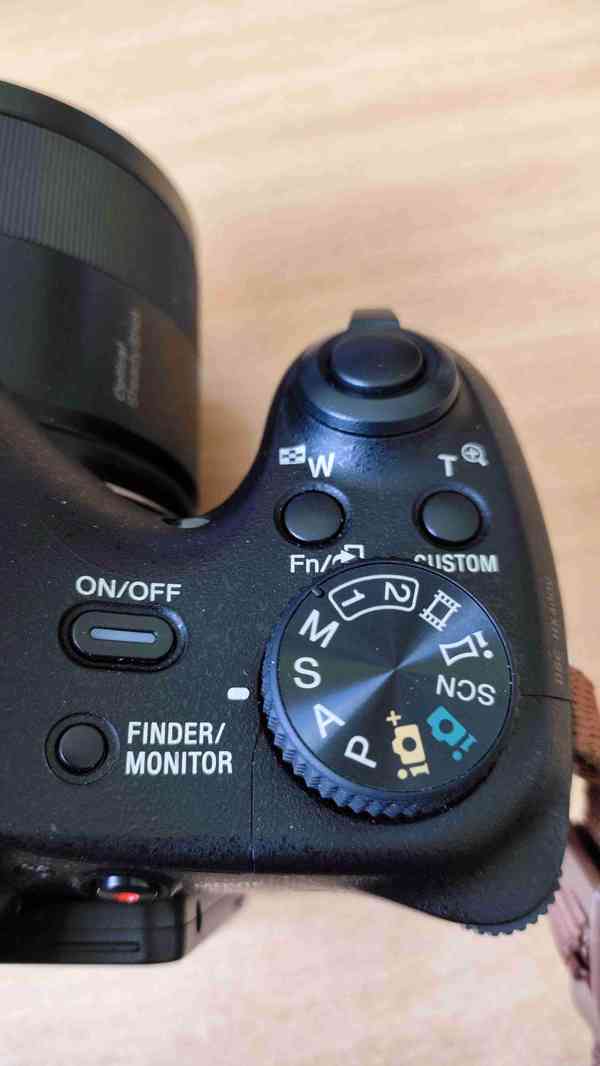 Kompaktní fotoaparát SONY - foto 5