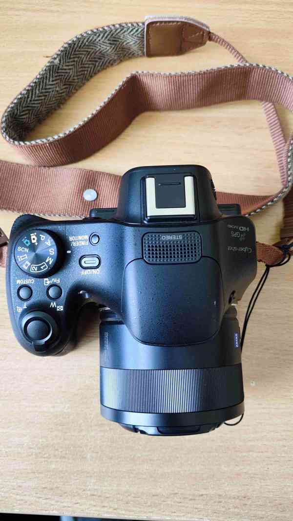 Kompaktní fotoaparát SONY - foto 3