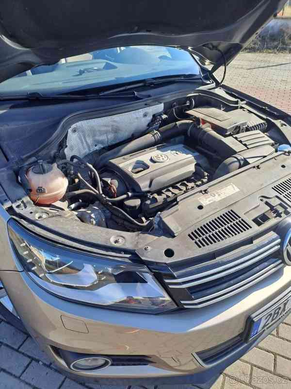 Volkswagen Tiguan 2,0   4x4 i automat - foto 1
