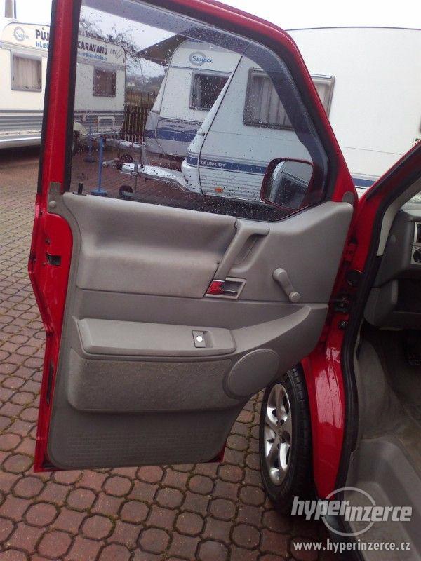 Volkswagen Transporter Caravelle T4, 2,5 TDI - foto 8