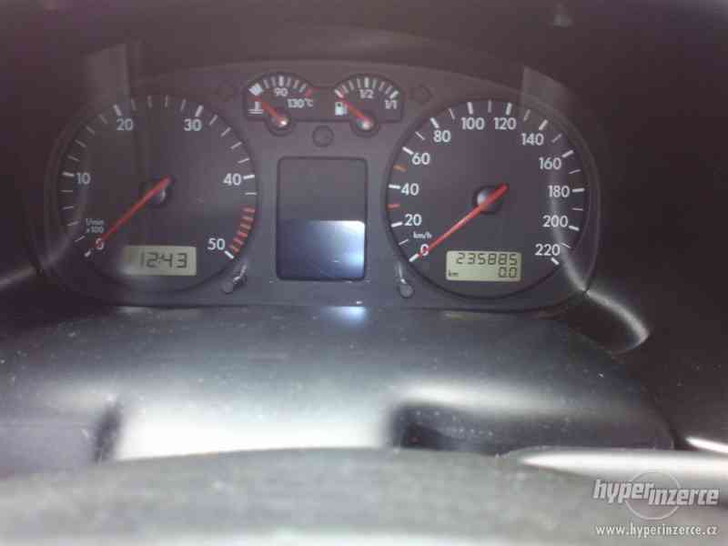 Volkswagen Transporter Caravelle T4, 2,5 TDI - foto 11