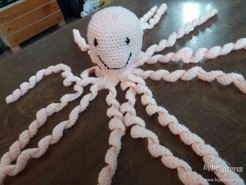 Háčkovaná chobotnice - foto 5