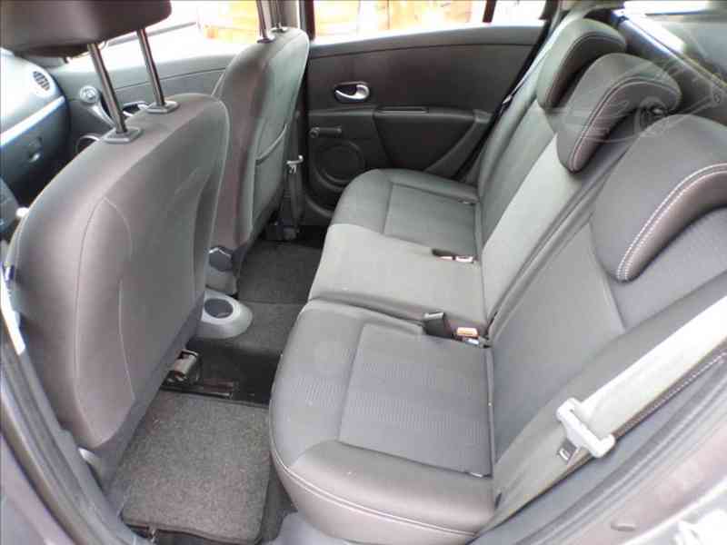 Renault Clio 1,2 TCe KLIMA - foto 8