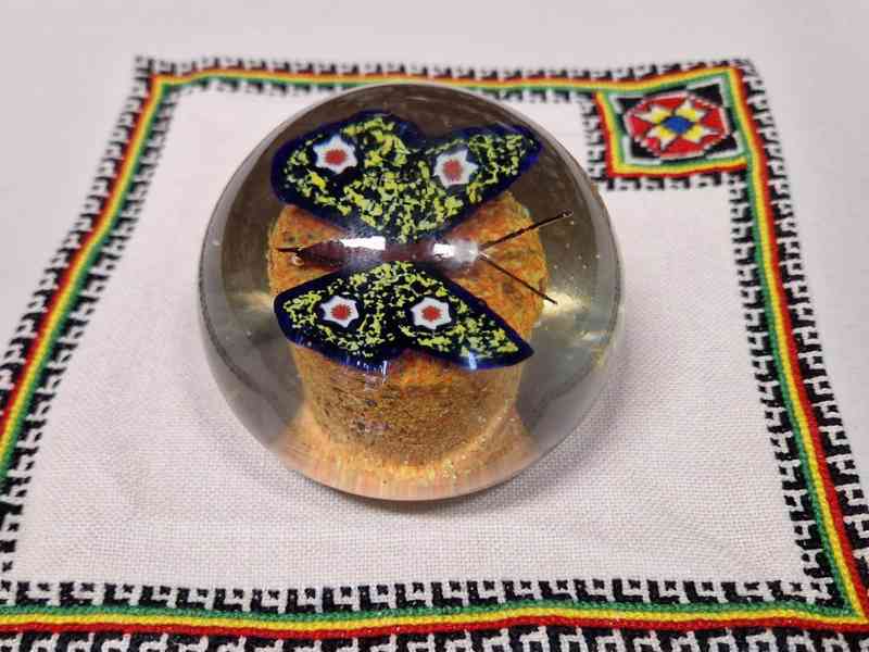 Zajímavé staré Těžítko Motyl - foto 2