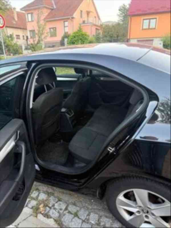 Škoda Octavia 1,6   TDI, 81kW, STYLE - foto 3