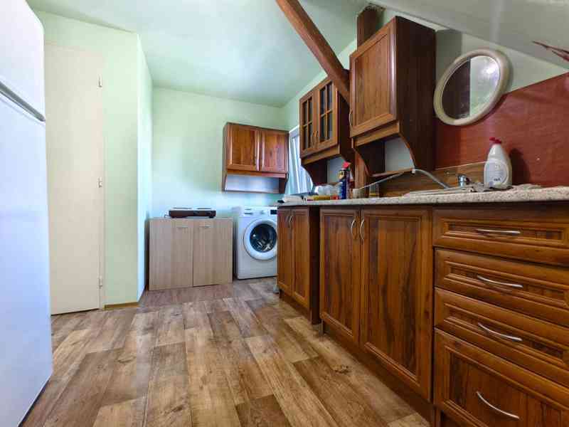 Podkrovní prostor, 2+1, Jablonec nad Nisou (ul. Zlatá)  - foto 9