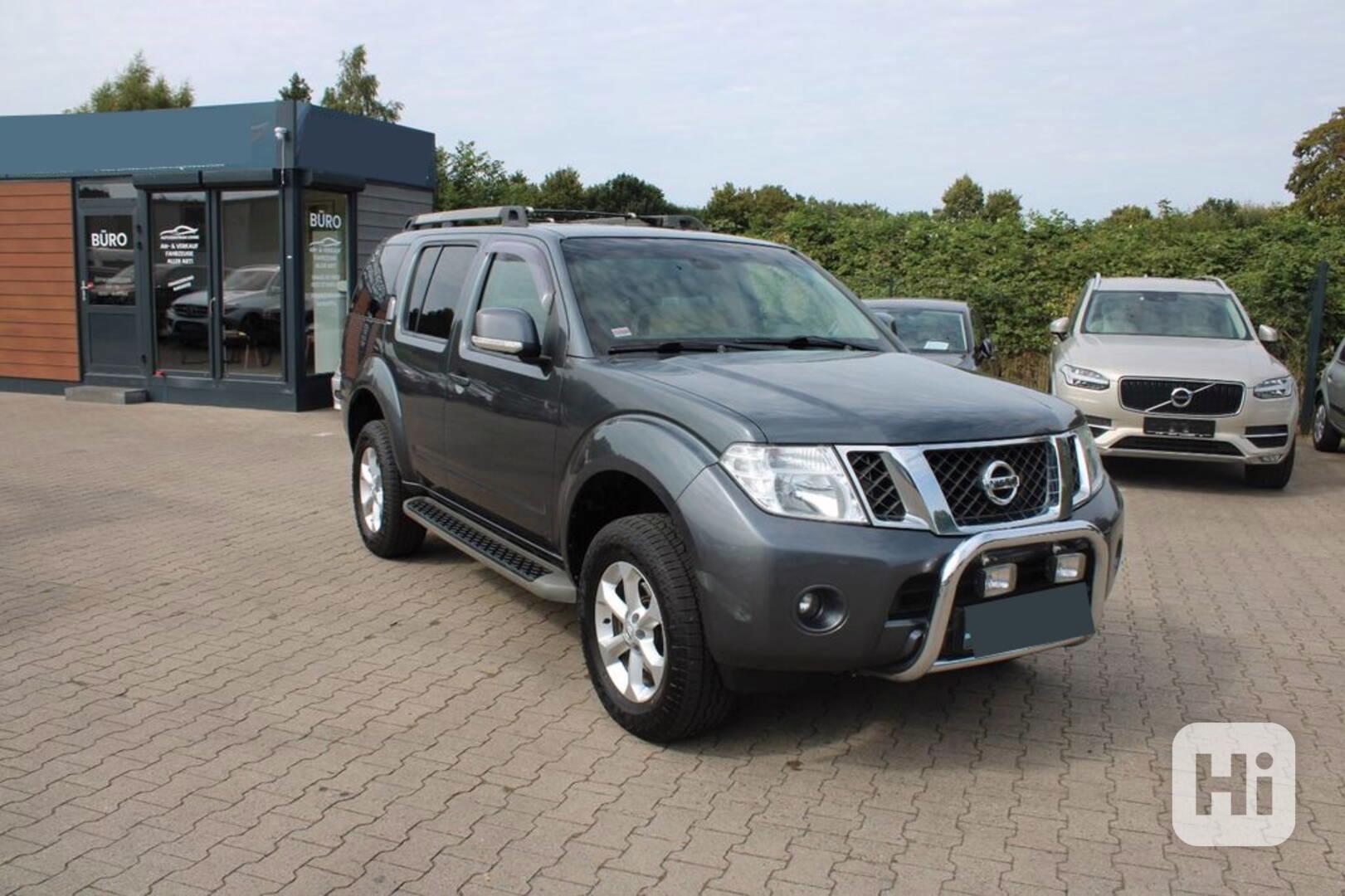 Nissan Pathfinder 2.5 dCi SE 140kw - foto 1