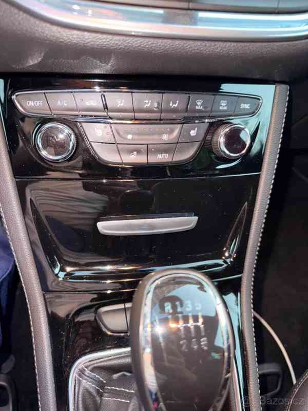 Opel Astra 1,4   K sports tourer - foto 18
