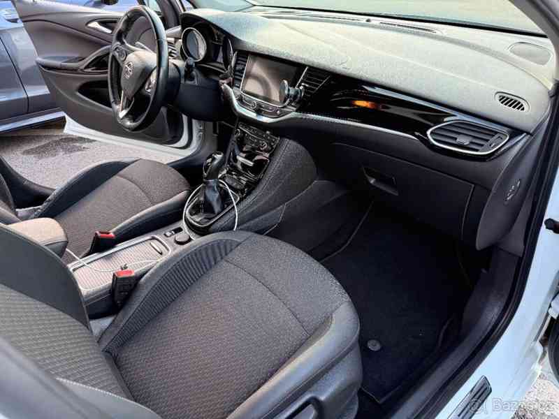 Opel Astra 1,4   K sports tourer - foto 11