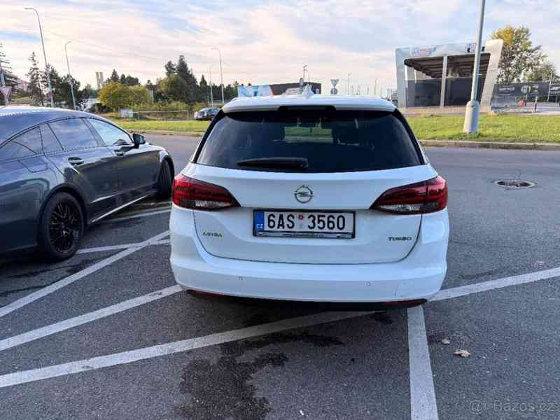 Opel Astra 1,4   K sports tourer - foto 9