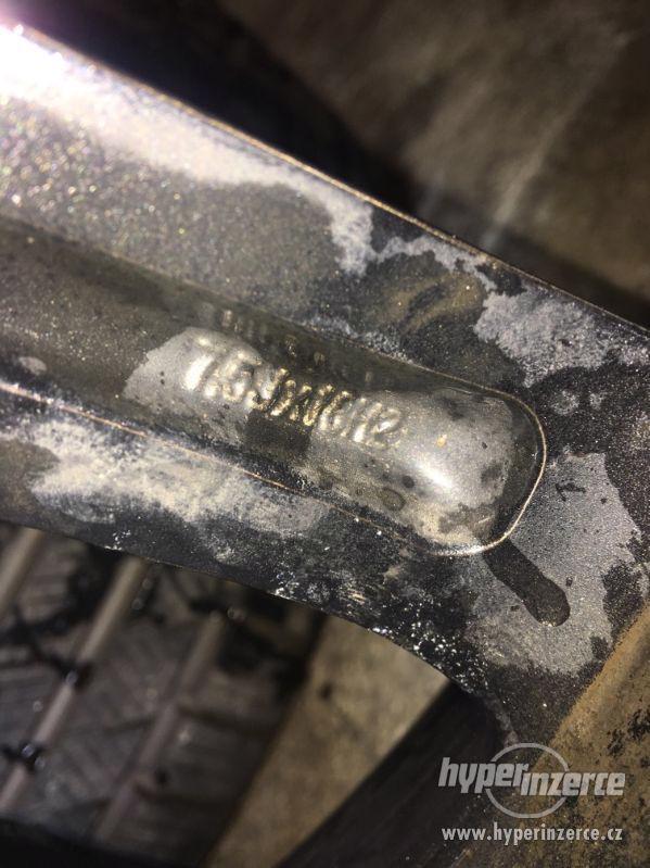 ŠKODA OCTAVIA III RS - foto 3