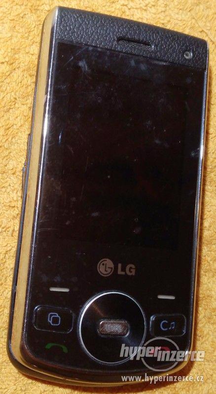 Nokia 610 +5230 +N97-4 +LG GD330! - foto 5