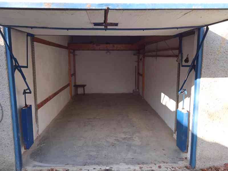 Pronájem garáže Otrokovice - foto 3