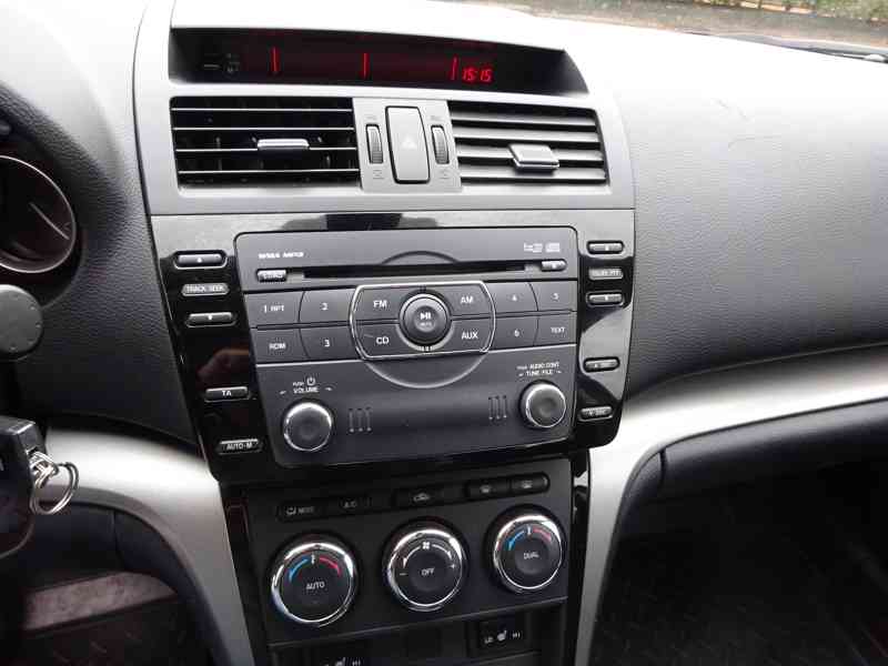 Mazda 2.2 MZR CD r.v.2010 Koupeno v ČR - foto 8