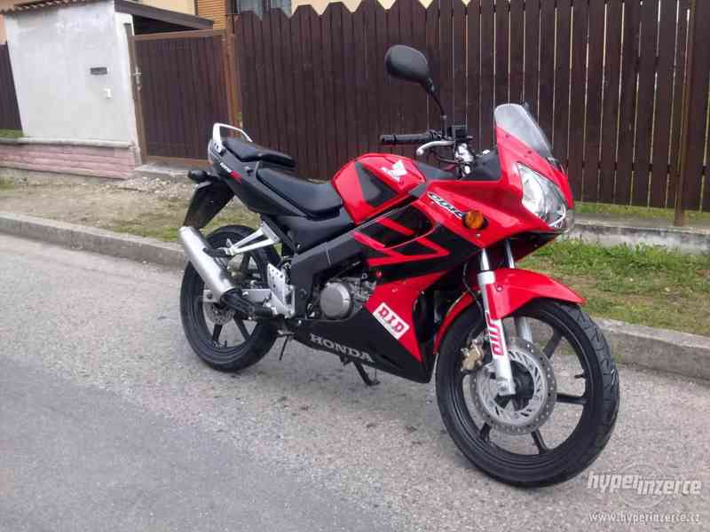 HONDA CBR 125 - foto 2