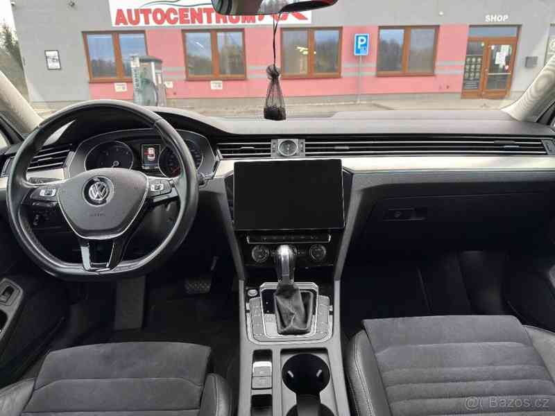 Volkswagen Passat TDi 110Kw, Highline, 2 Sady ko - foto 9