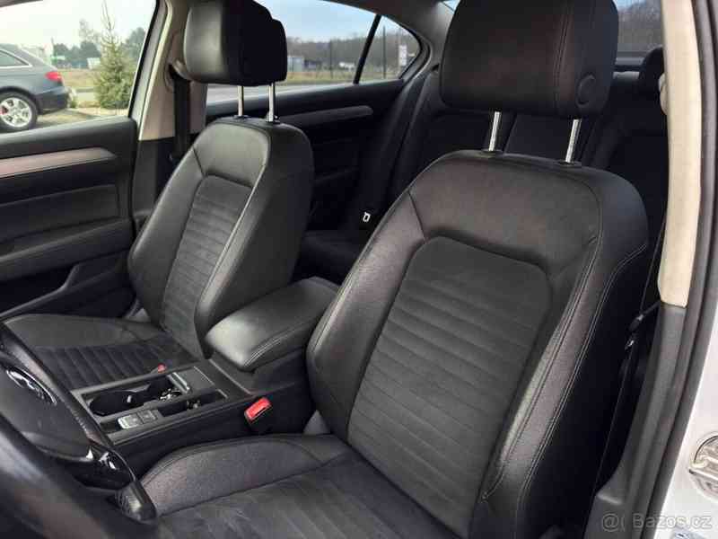 Volkswagen Passat TDi 110Kw, Highline, 2 Sady ko - foto 13
