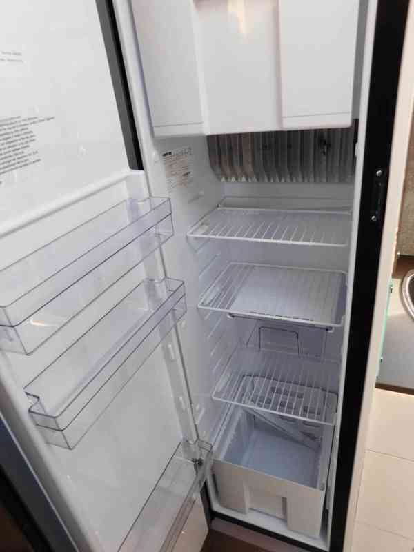 Obytný vůz Burstner Lyseo 690G k zapůjčení - foto 11