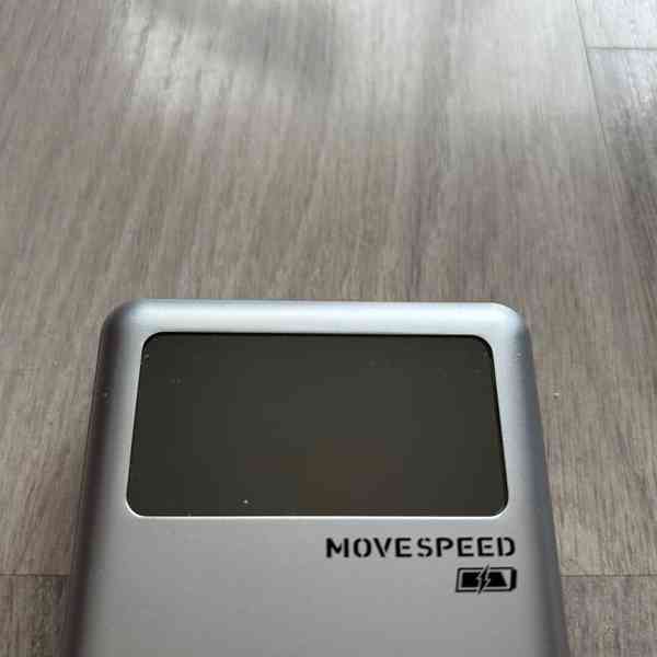 Pokročilá powerbanka MoveSpeed - foto 3