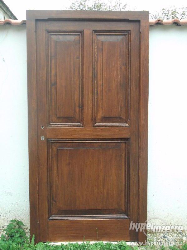 Nové dřevěné vchodové dveře - foto 7