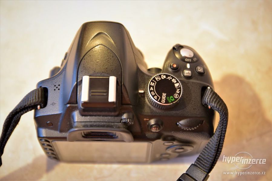 Prodám NIKON D3200 tělo - foto 2